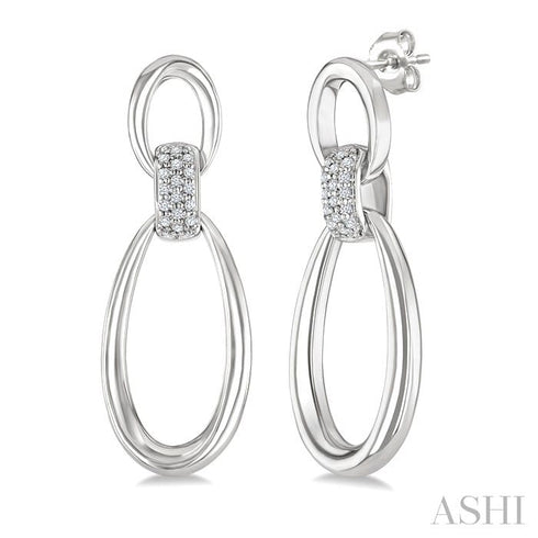 Ashi Earrings Silver Bold Oval Shape Link Diamond Earrings