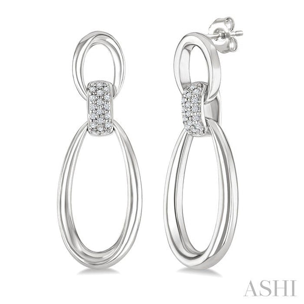 Ashi Earrings Silver Bold Oval Shape Link Diamond Earrings
